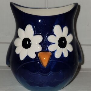 Grasslands Road Glass Small Owl Vase BIN N